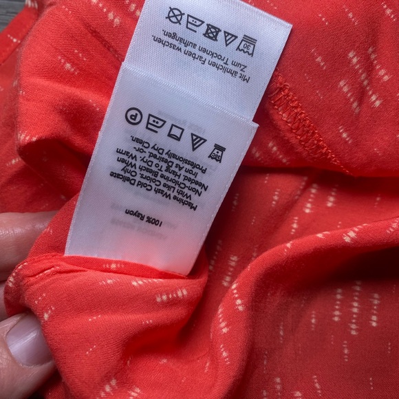 EUC Eddie Bauer Size Large Natural Fibers Warm Weather Lightweight Tops Bundle - Picture 12 of 13